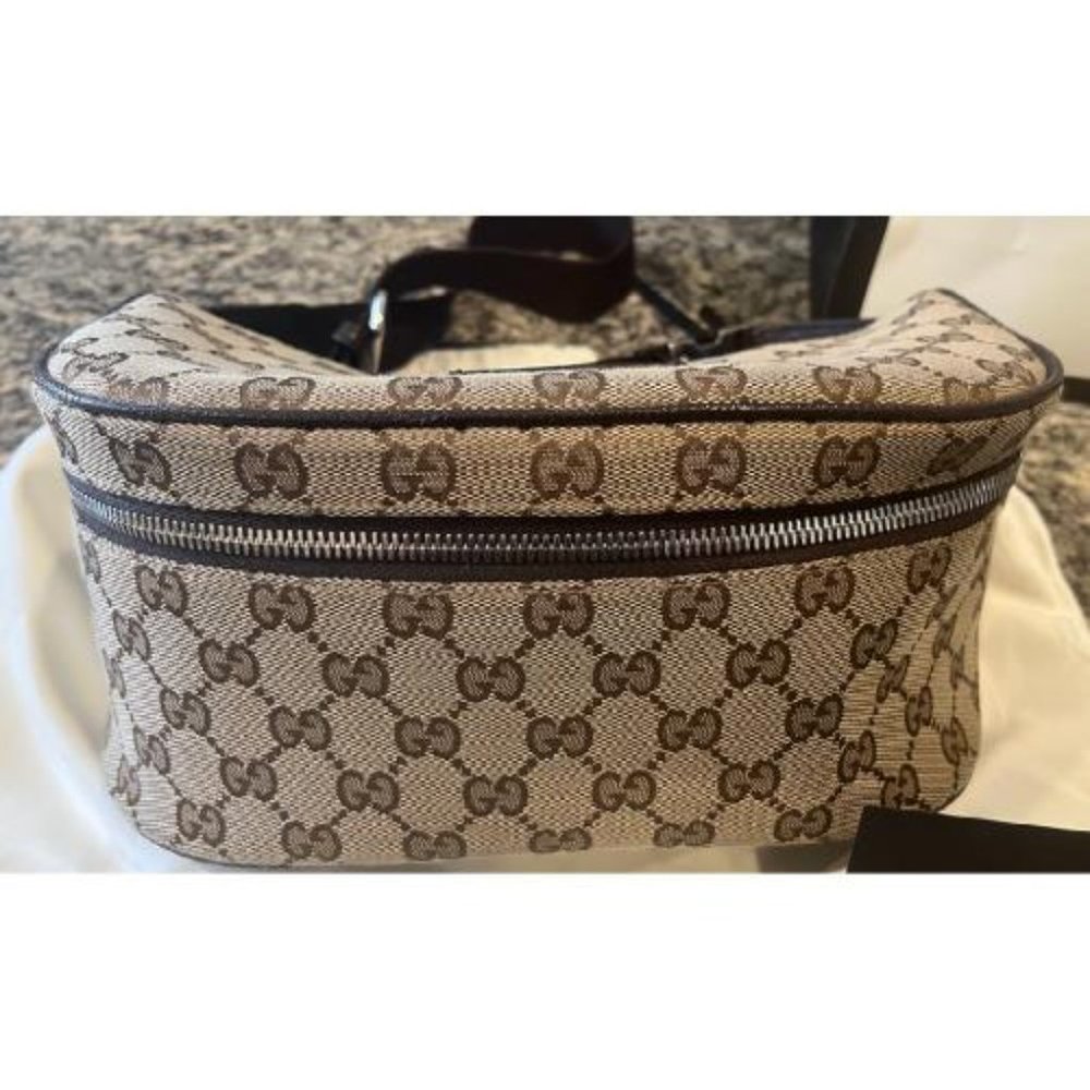 AUTHENTIC GUCCI SHERRY WEB FANNY WAIST BAG - Picture 4 of 15